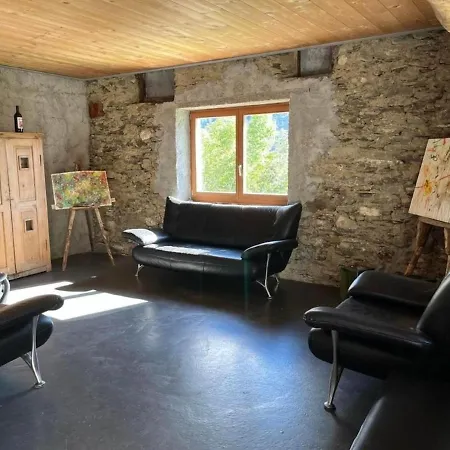 Dom wakacyjny The View, Alleinstehendes 45 Zi Maiensass Oberhalb